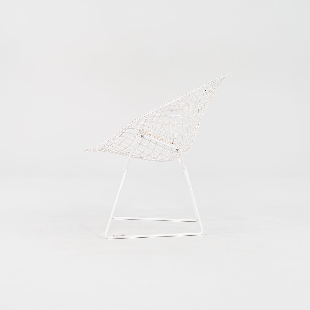 1980s Bertoia Diamond Chair, Model 421 by Harry Bertoia for Knoll Steel, Powdercoat, Plastic