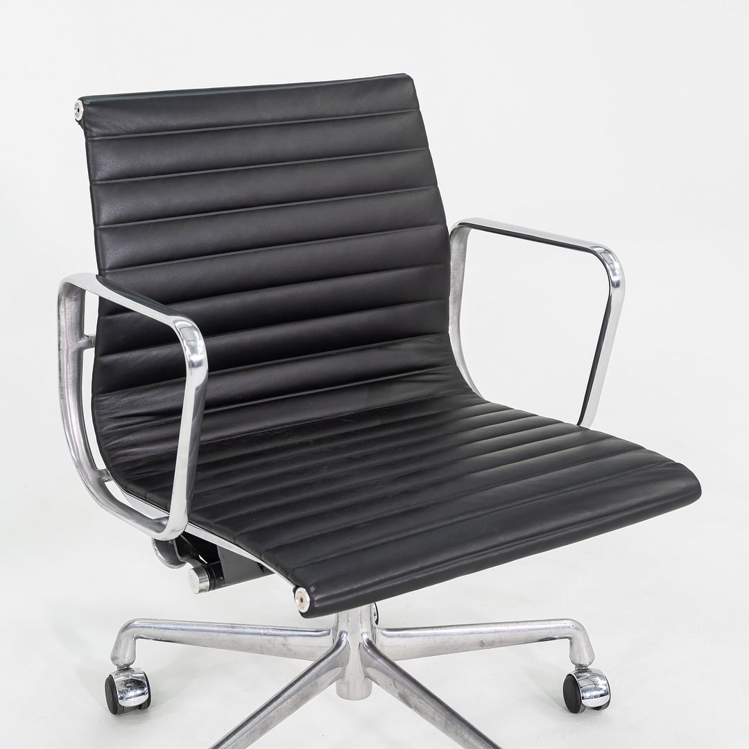 2010s Herman Miller Eames Aluminum Group Management Desk Chair in Black Leather 3x Available