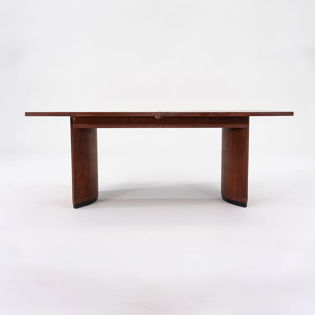 1960s Walnut Dining Table Attributed to Jack Cartwright for Founders with Leaves, 72-112 in