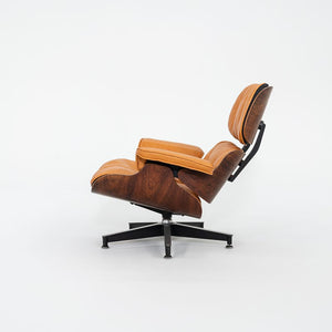 1962 Herman Miller Eames Lounge Chair and Ottoman 670 & 671 by Charles and Ray Eames in New Cognac Leather