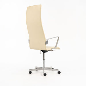 2008 Oxford Chair Model 3272 by Arne Jacobsen for Fritz Hansen in Ivory Leather 10x Available