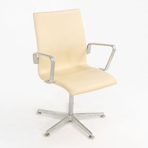 2008 Oxford Chair, Model 3291W by Arne Jacobsen for Fritz Hansen in Ivory Leather 6x Available