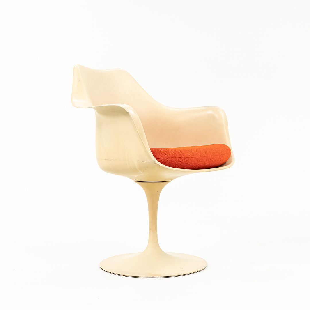 1960s Saarinen Pedestal Tulip Armchair, Model 150 US by Eero Saarinen for Knoll Aluminum, Fiberglass, Powdercoat