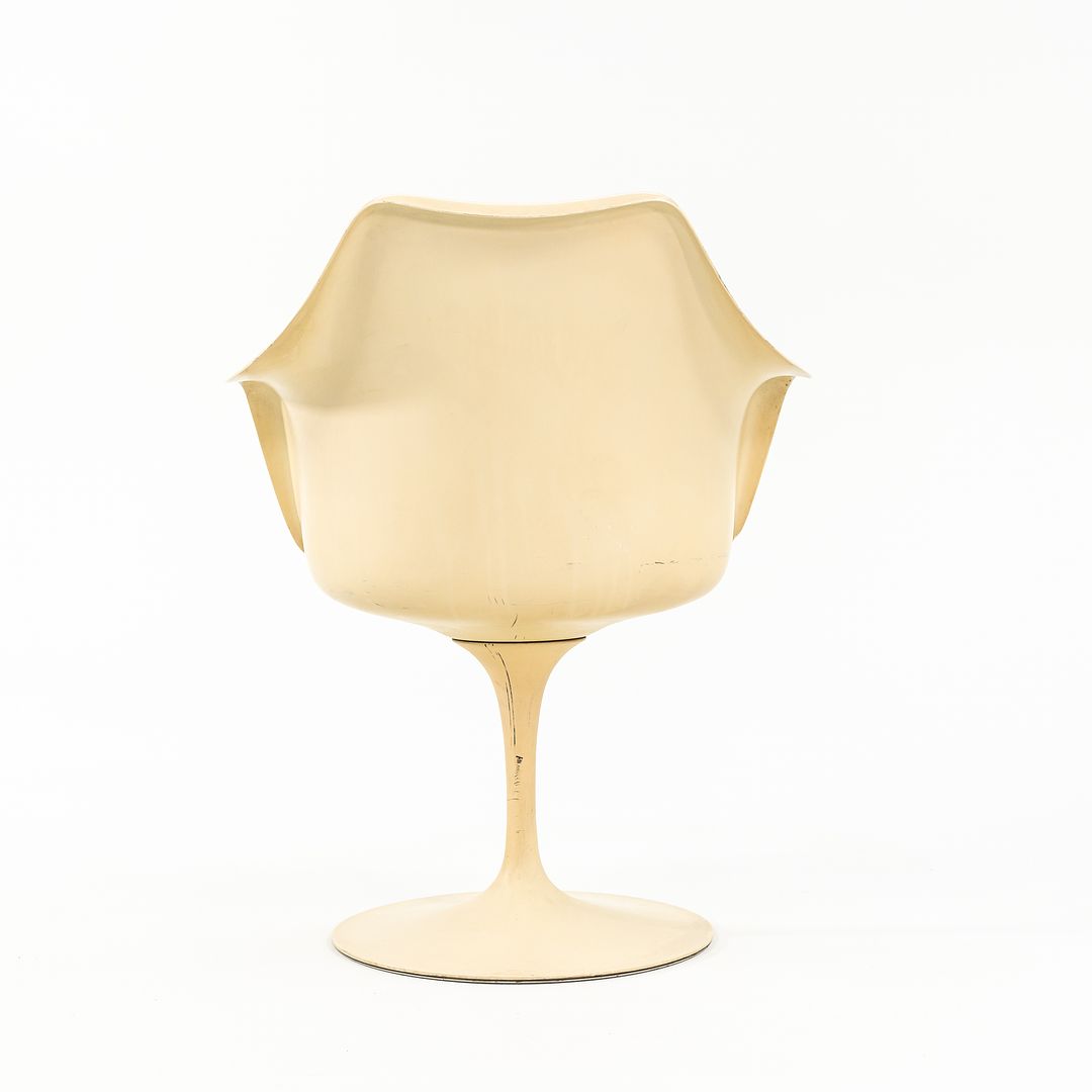 1960s Saarinen Pedestal Tulip Armchair, Model 150 US by Eero Saarinen for Knoll Aluminum, Fiberglass, Powdercoat