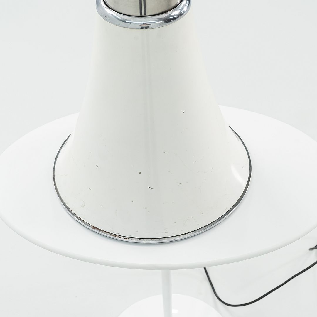 1970s Pipistrello Table Lamp, Modello 620, by Gae Aulenti for Martinelli Luce