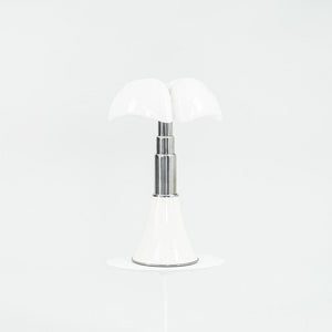 1970s Pipistrello Table Lamp, Modello 620, by Gae Aulenti for Martinelli Luce