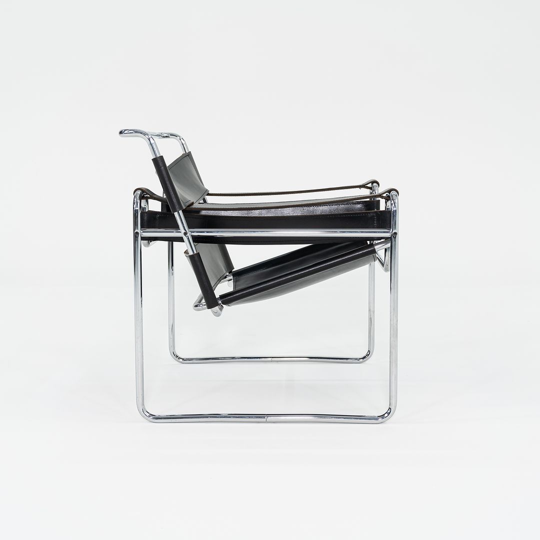 1960s Wassily Lounge Chair, Model B3 by Marcel Breuer for Gavina / Knoll in Black Leather with Chrome Frame 4x Available