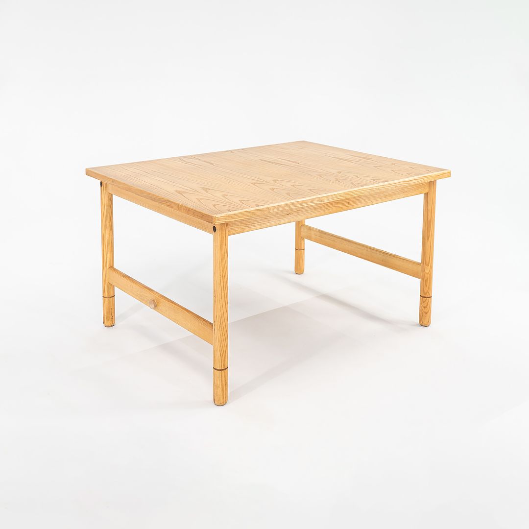 1980s Danish Modern Oak Desk / Dining Table 40 x 50 x 28.5 inches