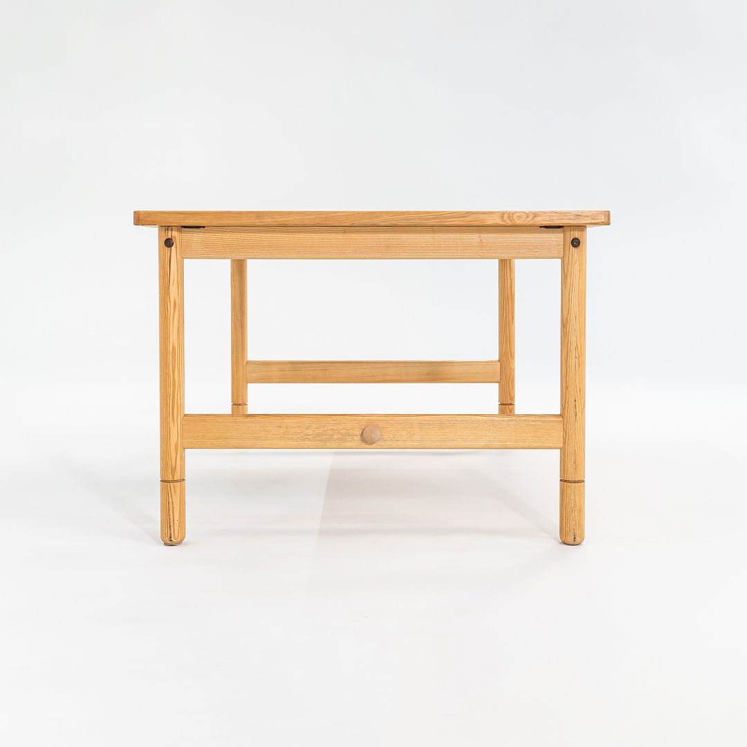 1980s Danish Modern Oak Desk / Dining Table 40 x 50 x 28.5 inches