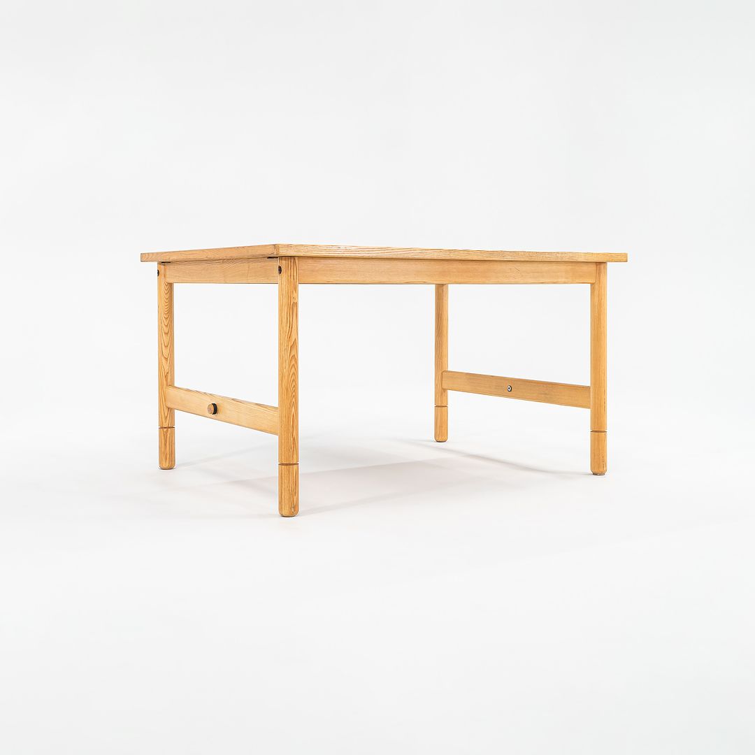 1980s Danish Modern Oak Desk / Dining Table 40 x 50 x 28.5 inches