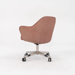 1960s Saarinen Executive Swivel Chair, Model 68S by Eero Saarinen for Knoll in Patterned Fabric