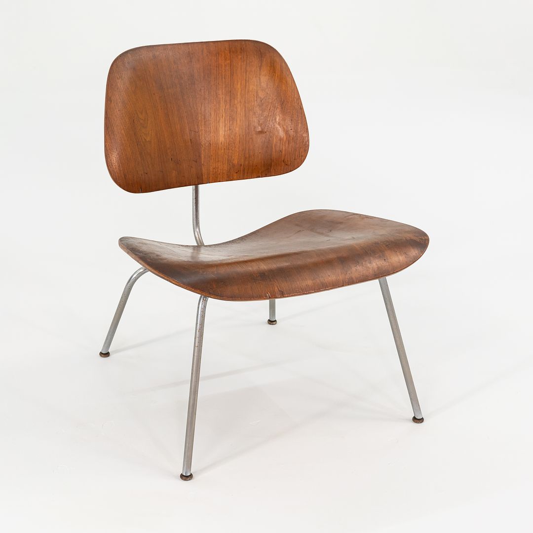 1952 LCM Lounge Chair by Ray and Charles Eames for Herman Miller in Walnut