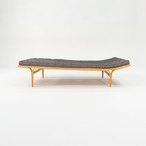 1960s Berlin 57 Daybed, Model T303 by Bruno Mathsson for Firma Karl Mathsson in Beech with Original Fabric