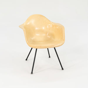 1950s MAX Armchair by Ray and Charles Eames for Herman Miller in Fiberglass