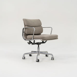 2003 Soft Pad Management Chair, EA435 by Ray and Charles Eames for Herman Miller in Grey Boucle 3x Available