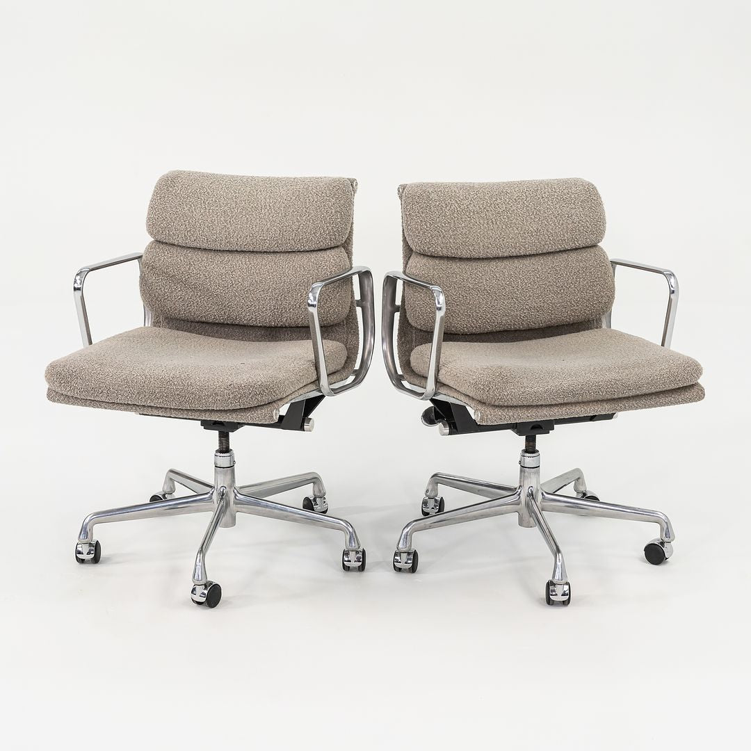 2003 Soft Pad Management Chair, EA435 by Ray and Charles Eames for Herman Miller in Grey Boucle 3x Available