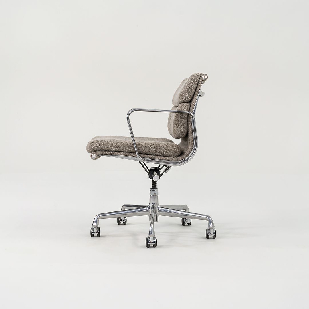 2003 Soft Pad Management Chair, EA435 by Ray and Charles Eames for Herman Miller in Grey Boucle 3x Available