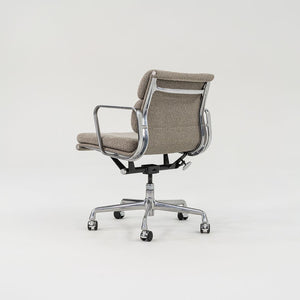 2003 Soft Pad Management Chair, EA435 by Ray and Charles Eames for Herman Miller in Grey Boucle 3x Available