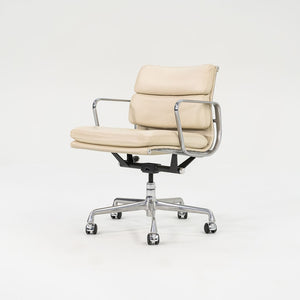 2005 Soft Pad Management Desk Chair by Charles and Ray Eames for Herman Miller in Ivory Leather 12x Available