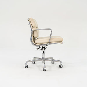 2005 Soft Pad Management Desk Chair by Charles and Ray Eames for Herman Miller in Ivory Leather 12x Available