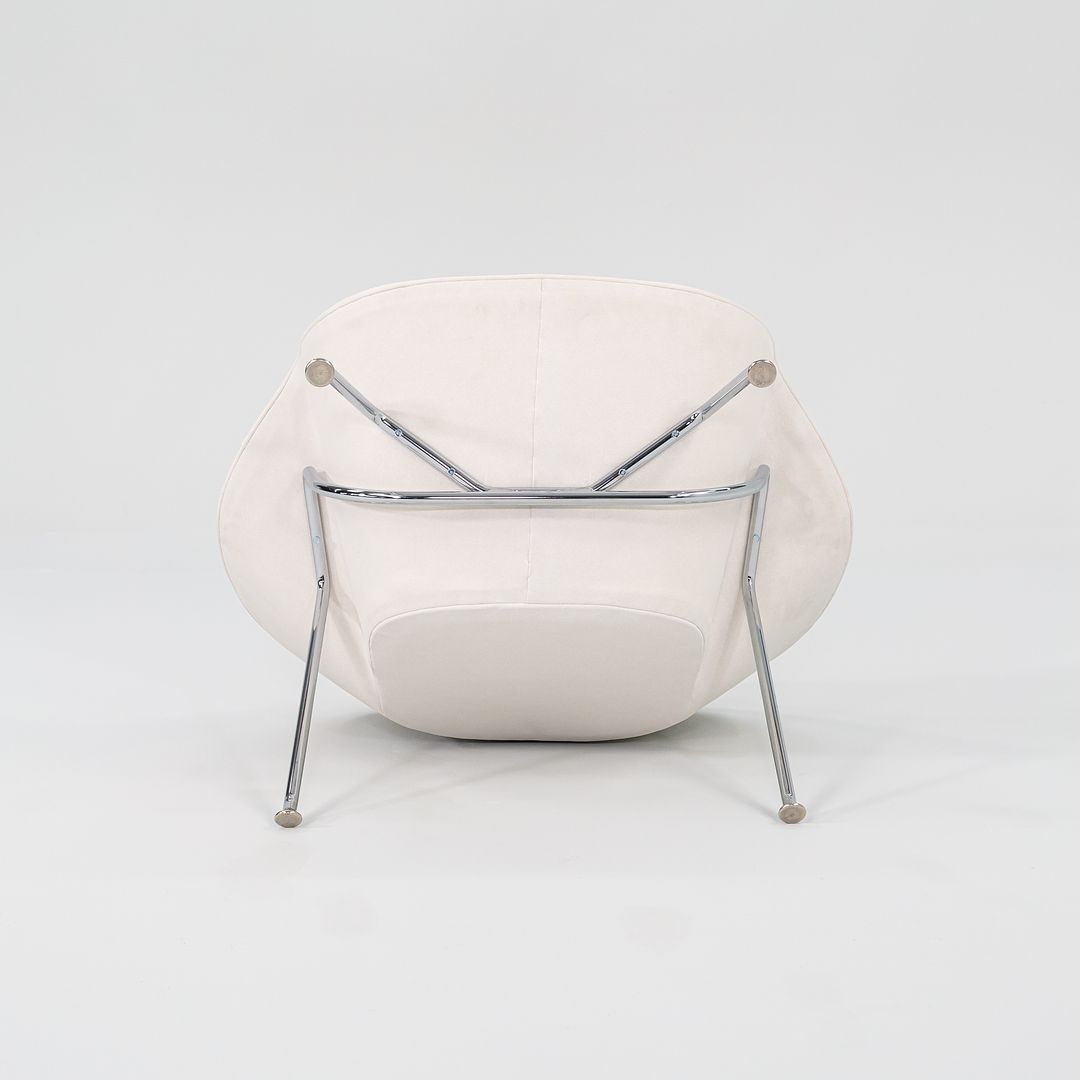 2022 Child-Size Womb Chair, Model 70LS by Eero Saarinen for Knoll in White Leather