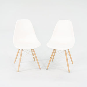 2018 DSW Side Chair with Dowel Base by Ray and Charles Eames for Herman Miller in White Plastic with Oak Base 5x Available