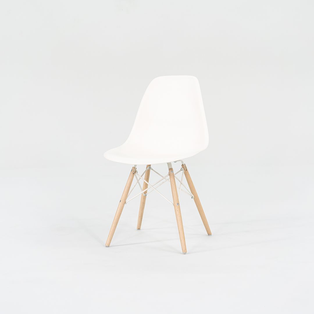 2018 DSW Side Chair with Dowel Base by Ray and Charles Eames for Herman Miller in White Plastic with Oak Base 5x Available