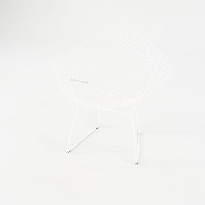 2023 Pair of Bertoia Diamond Chairs, Model 421 by Harry Bertoia for Knoll in White