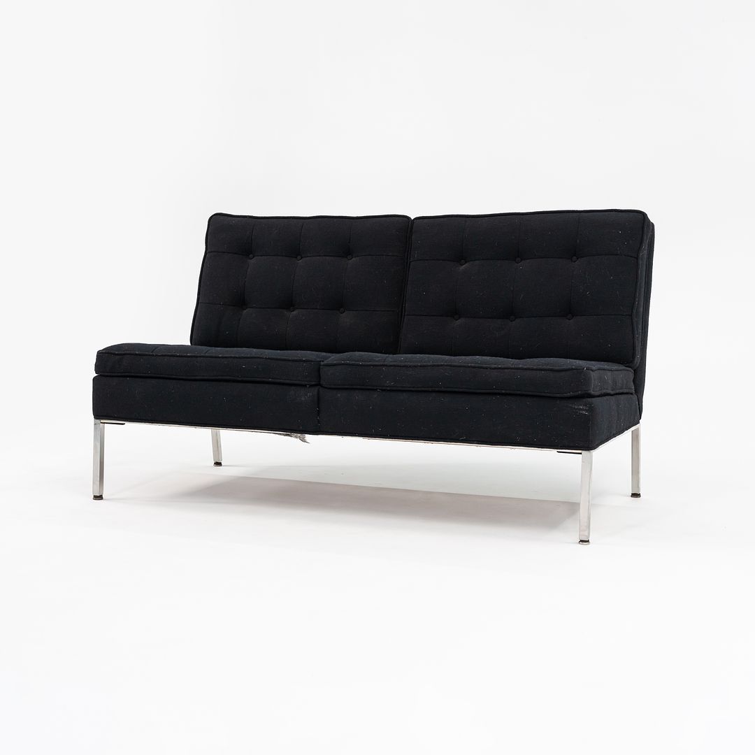 1960s Gordon Bunshaft and Davis Allen for Thonet Tuxedo Two Seat Loveseat Sofa