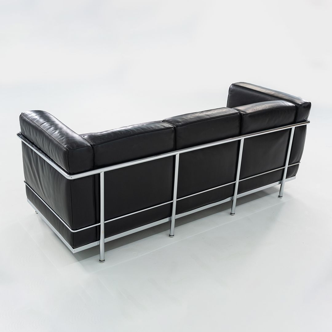 2010s LC2 3-Seat Sofa by Le Corbusier, Pierre Jeanneret, Charlotte Perriand for Cassina in Black Leather and Chrome