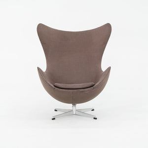 1964 Egg Lounge Chair and Ottoman, Model 3316 by Arne Jacobsen for Fritz Hansen in Fabric