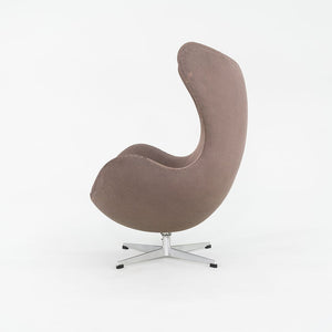 1964 Egg Lounge Chair and Ottoman, Model 3316 by Arne Jacobsen for Fritz Hansen in Fabric