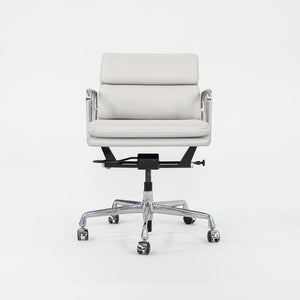 2019 Herman Miller Eames Soft Pad Management Desk Chair in Off-White Leather with Pneumatic Base EA435 2x Available