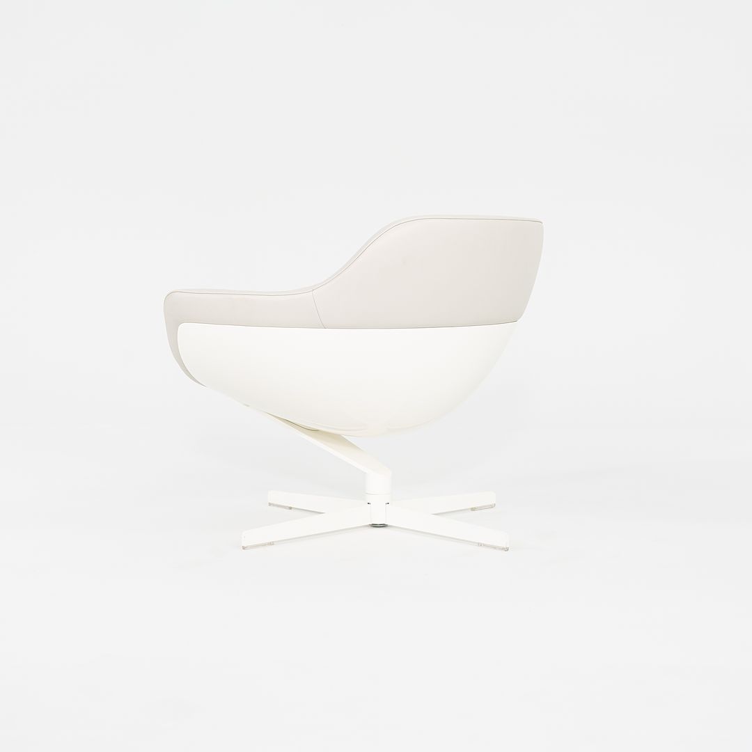 2015 Pair of Auckland 277 Lounge Chairs by Jean-Marie Massaud for Cassina in White Leather