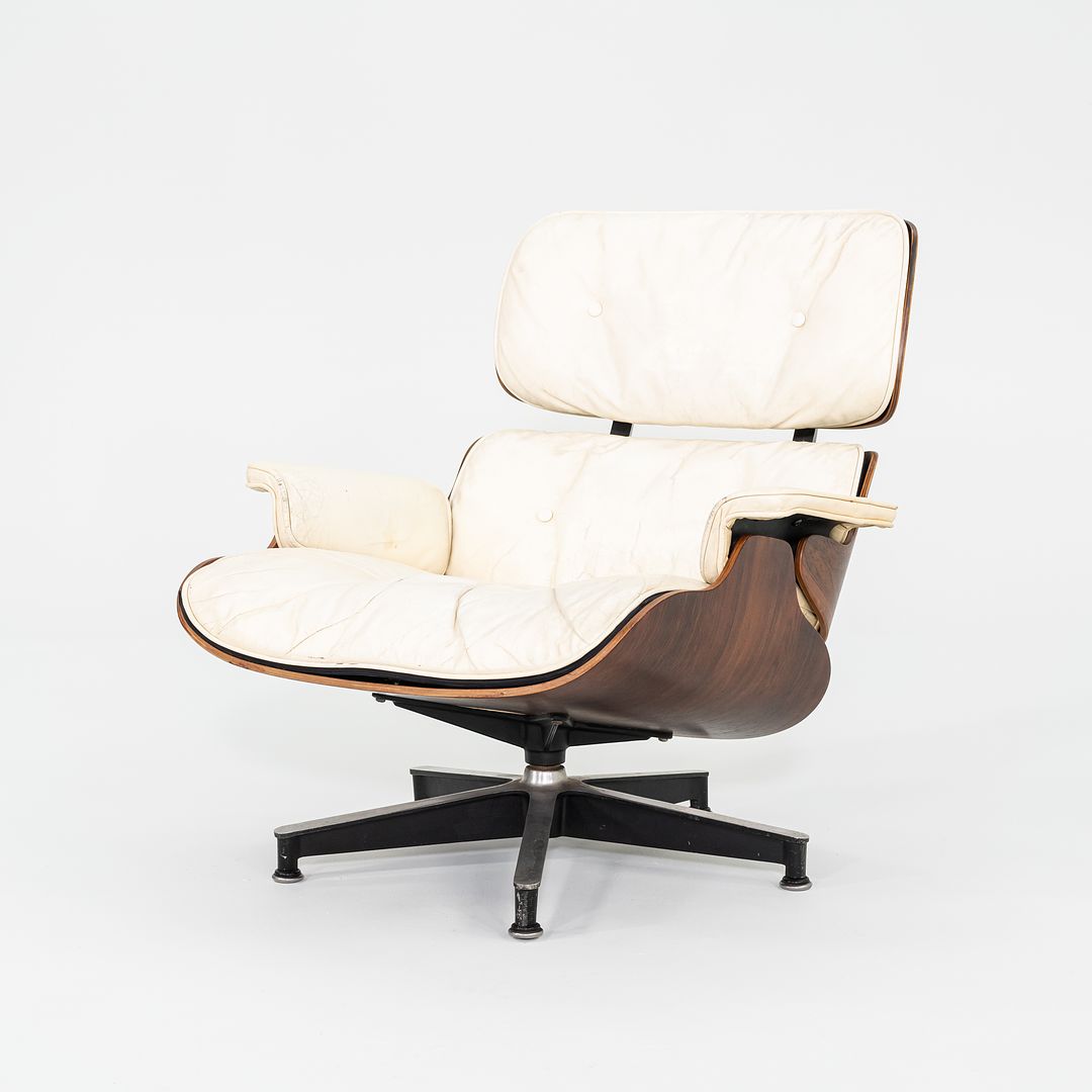 1964 Herman Miller Eames Lounge Chair and Ottoman in Rosewood and White Leather 670/671