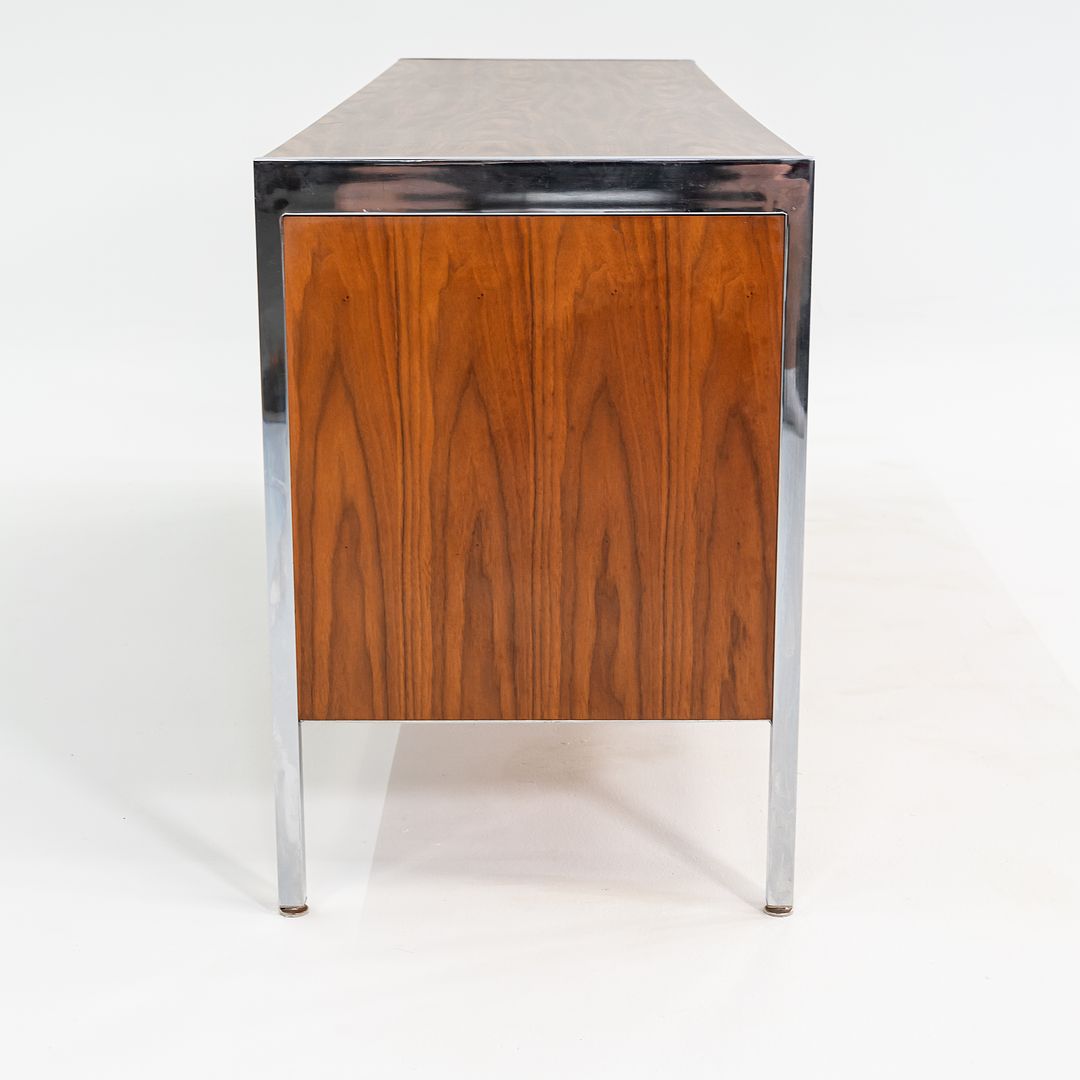 C. 1968 Myrtle Desk of High Point 900 Series Four Position Credenza in Walnut and Chrome with Laminate Top