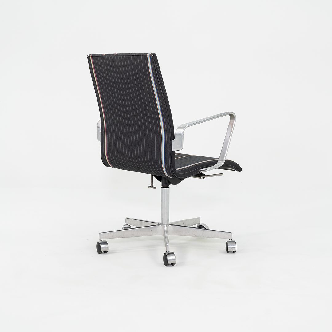 2012 Arne Jacobsen Oxford Low Desk Chair for Fritz Hansen in Fabric 4x Available