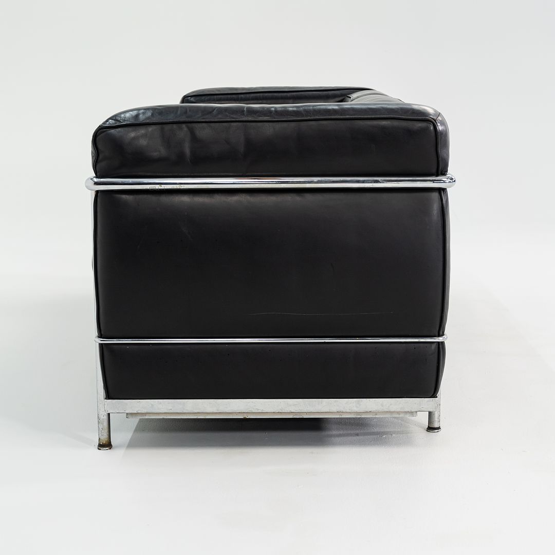 1980s Cassina LC2 Three Seat Sofa in Black Leather by Le Corbusier, Pierre Jeanneret and Charlotte Perriand