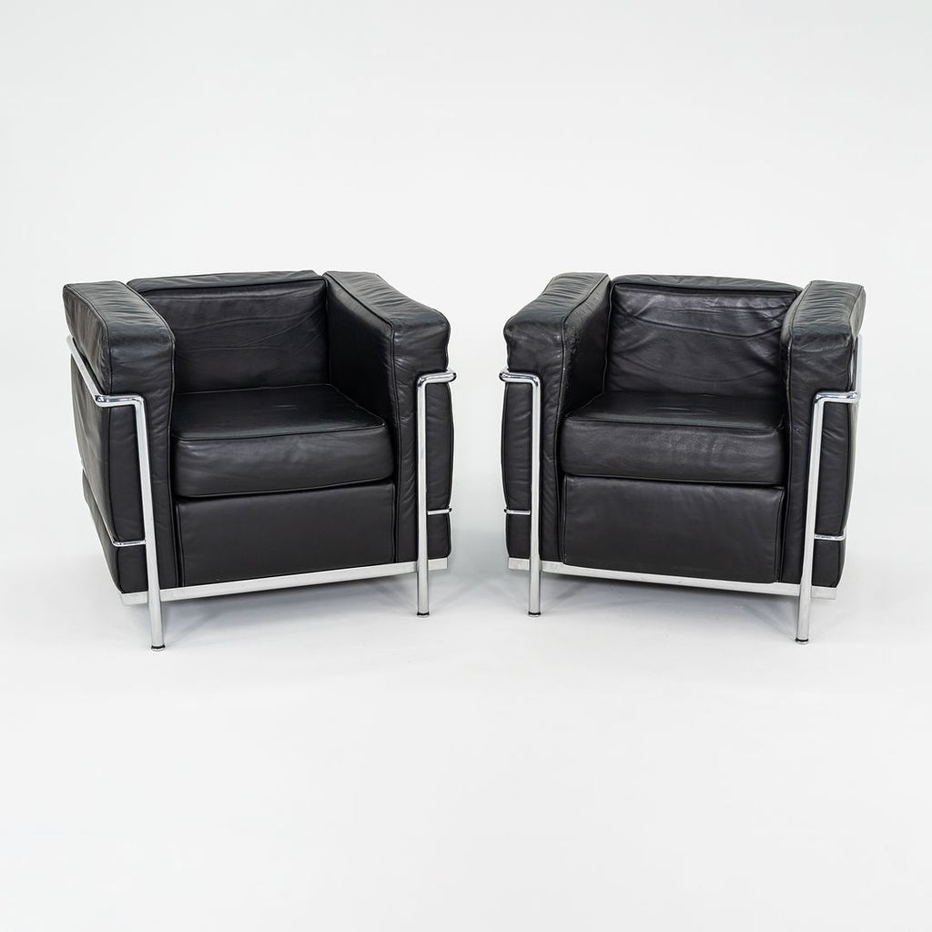 2000s Pair of Cassina LC2 Petit Modele Lounge Chairs by Le Corbusier Jeanneret and Perriand