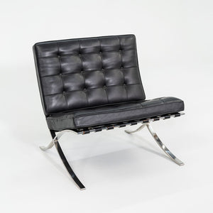 1987 Mies van der Rohe for Knoll Barcelona Lounge Chair in Black Leather and Stainless Steel