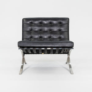 1987 Mies van der Rohe for Knoll Barcelona Lounge Chair in Black Leather and Stainless Steel