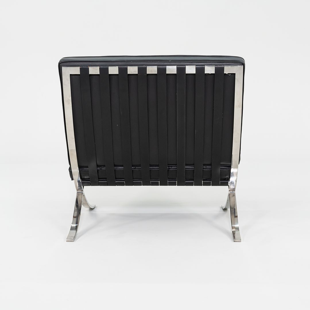 1987 Mies van der Rohe for Knoll Barcelona Lounge Chair in Black Leather and Stainless Steel