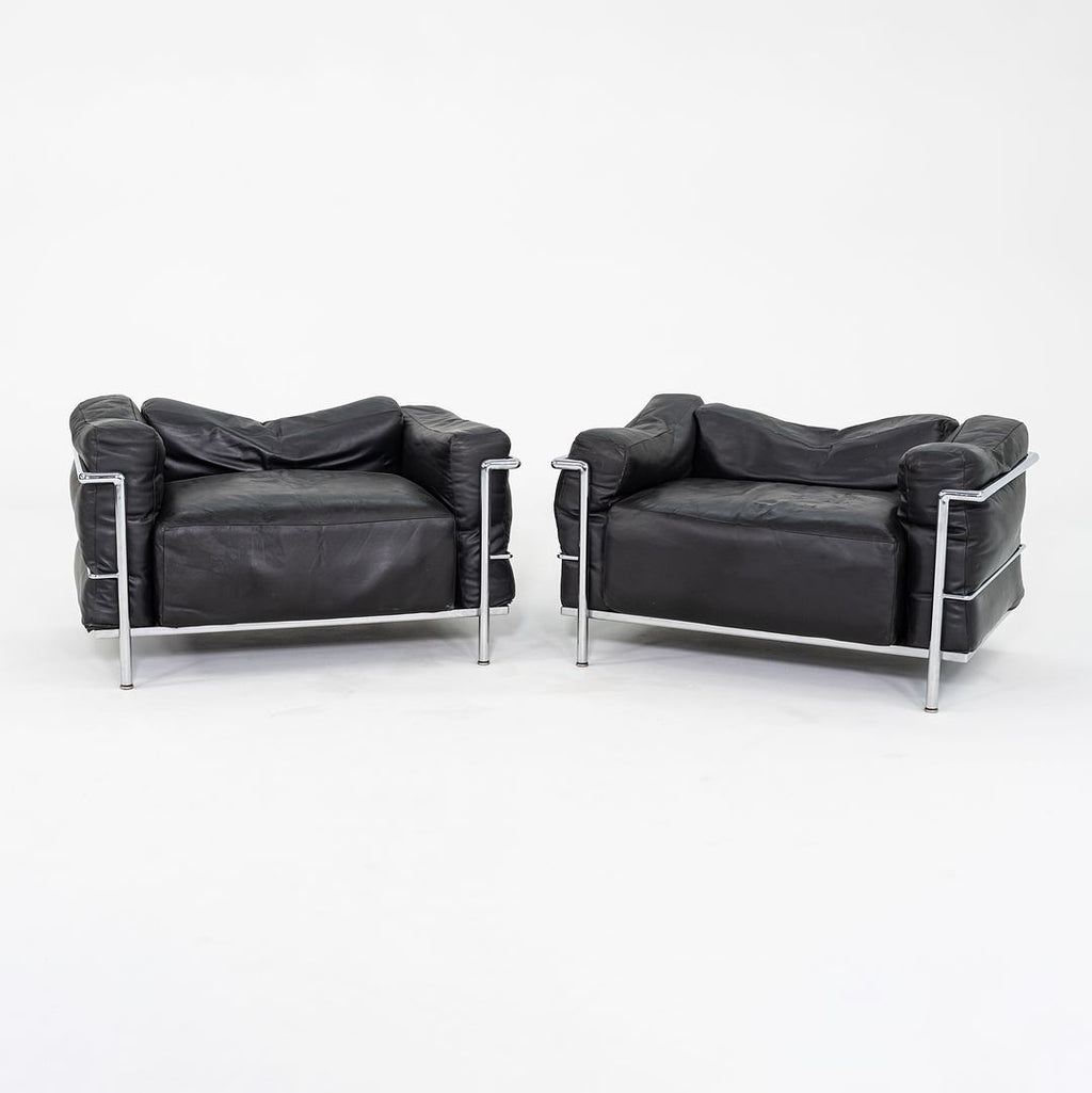 1970s Pair of Le Corbusier Jeanneret Perriand Cassina LC3 Club Lounge Chairs in Black Leather