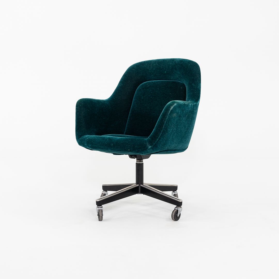 1980s Pearson Executive Desk Chair by Max Pearson for Knoll 4x Available