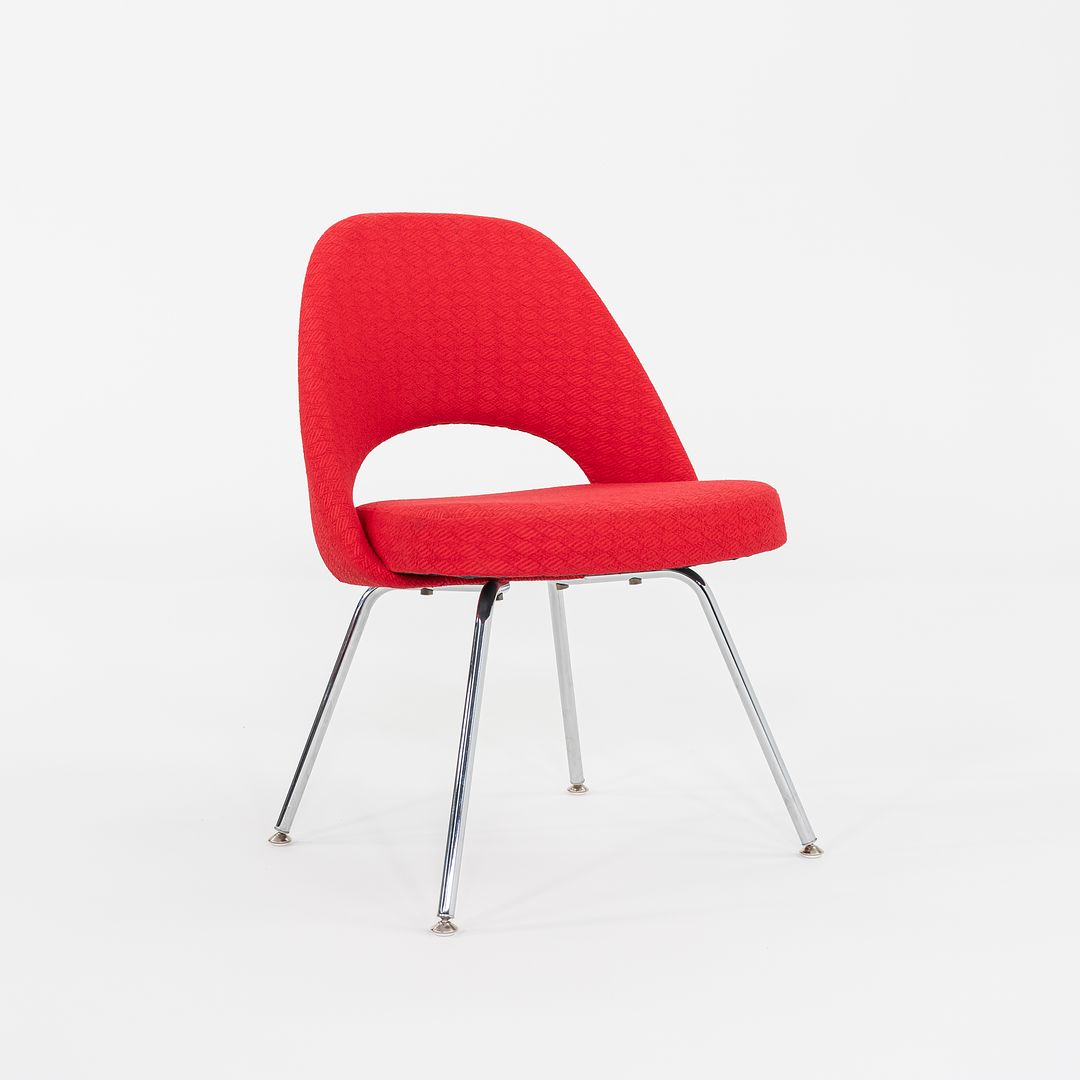 2011 Set of Four Eero Saarinen for Knoll Armless Executive Side / Dining Chairs in Red Fabric