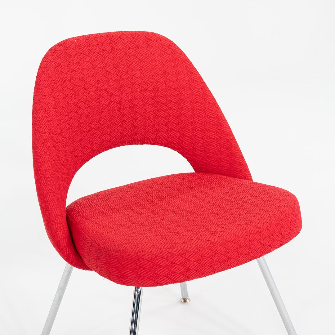 2011 Set of Four Eero Saarinen for Knoll Armless Executive Side / Dining Chairs in Red Fabric