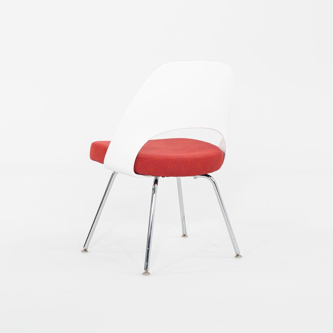 2011 Eero Saarinen for Knoll Armless Executive Side / Dining Chairs in White with Red Fabric 5x Available