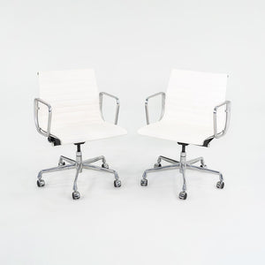 2022 Eames Aluminum Group Management Desk Chair in White Sequel Upholstery 10x Available