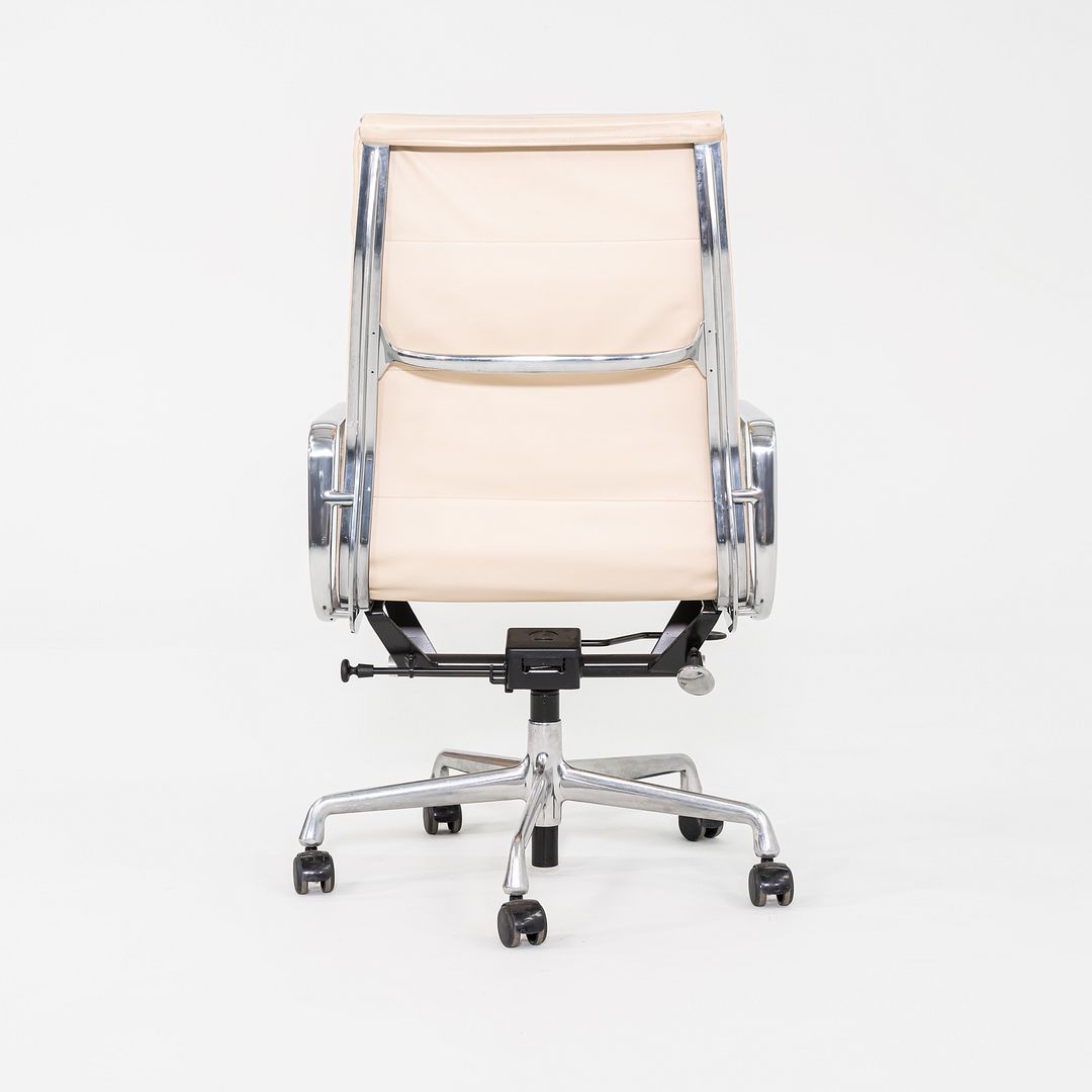 2010 Herman Miller Eames Soft Pad Executive Desk Chair in Wheat Leather with Pnuematic Base