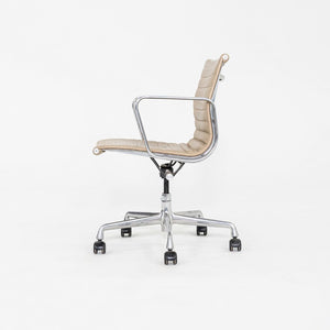 2007 Herman Miller Eames Aluminum Group Management Desk Chairs in Beige Leather 2x Available